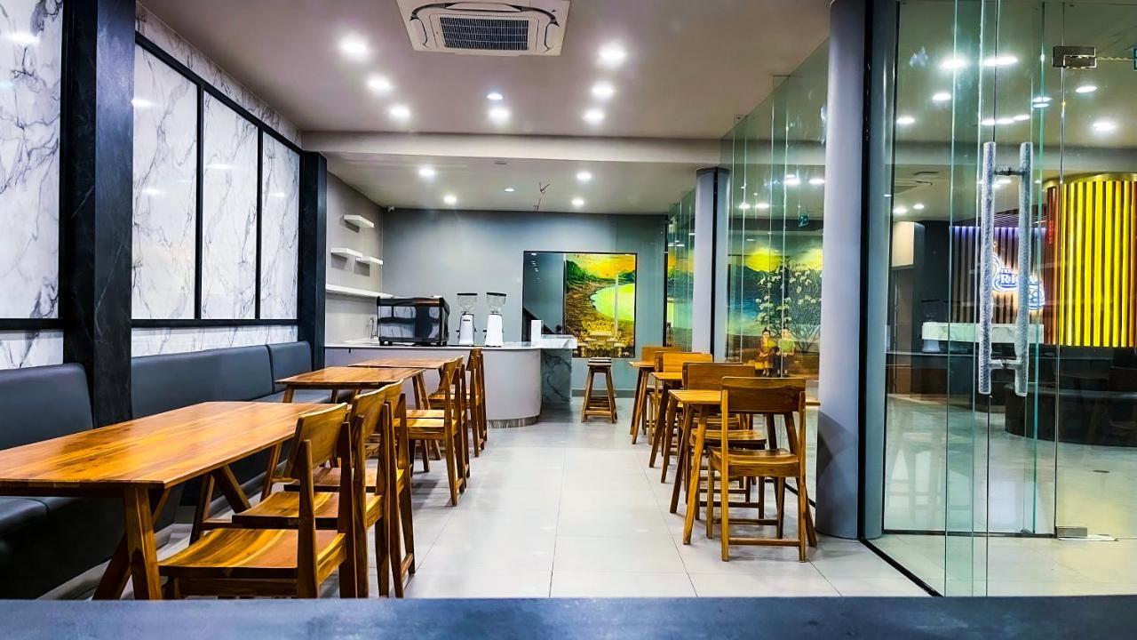 The Riva Vientiane Hotel מראה חיצוני תמונה