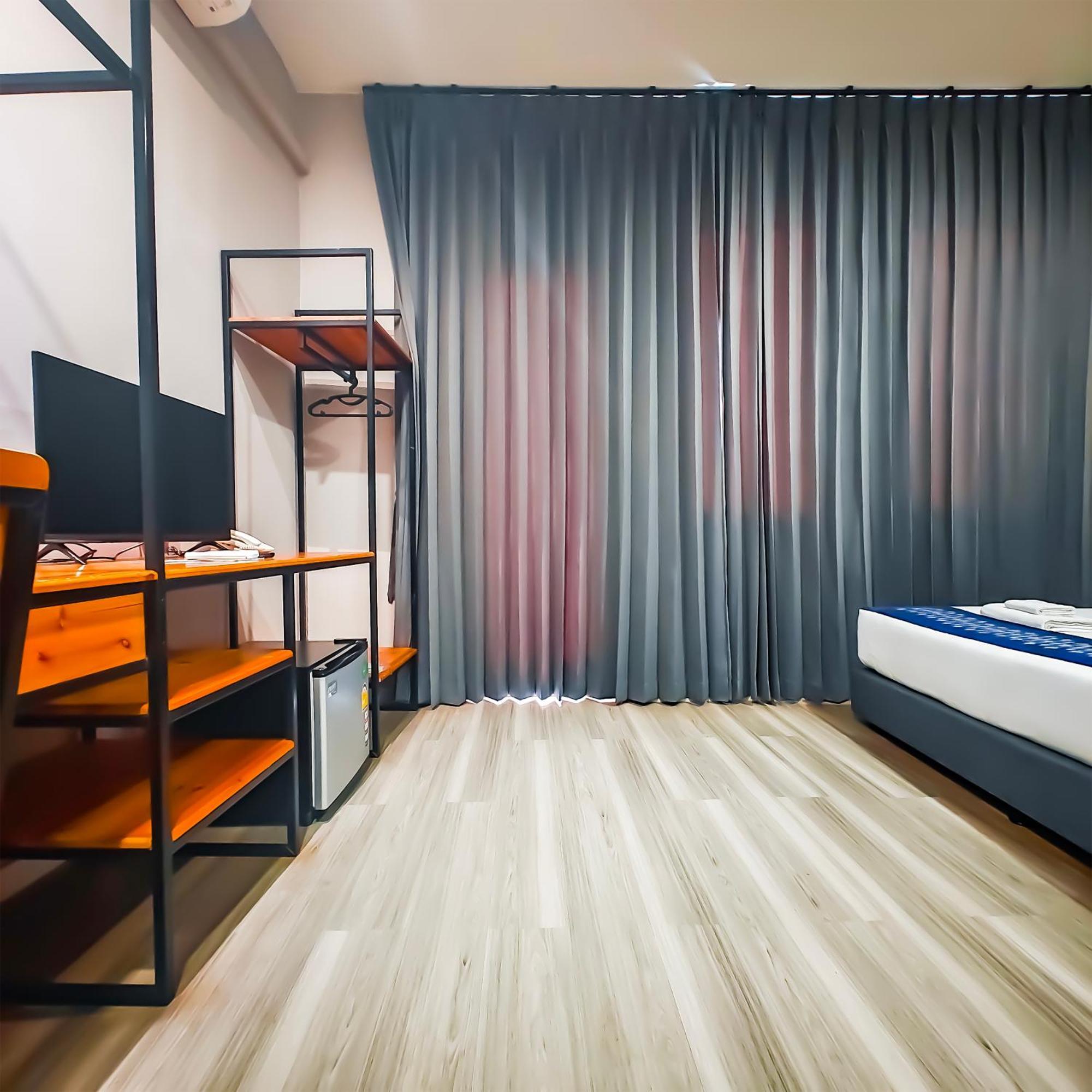The Riva Vientiane Hotel מראה חיצוני תמונה